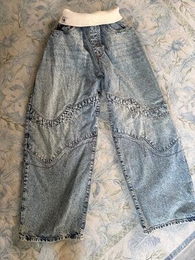 Revise jeans